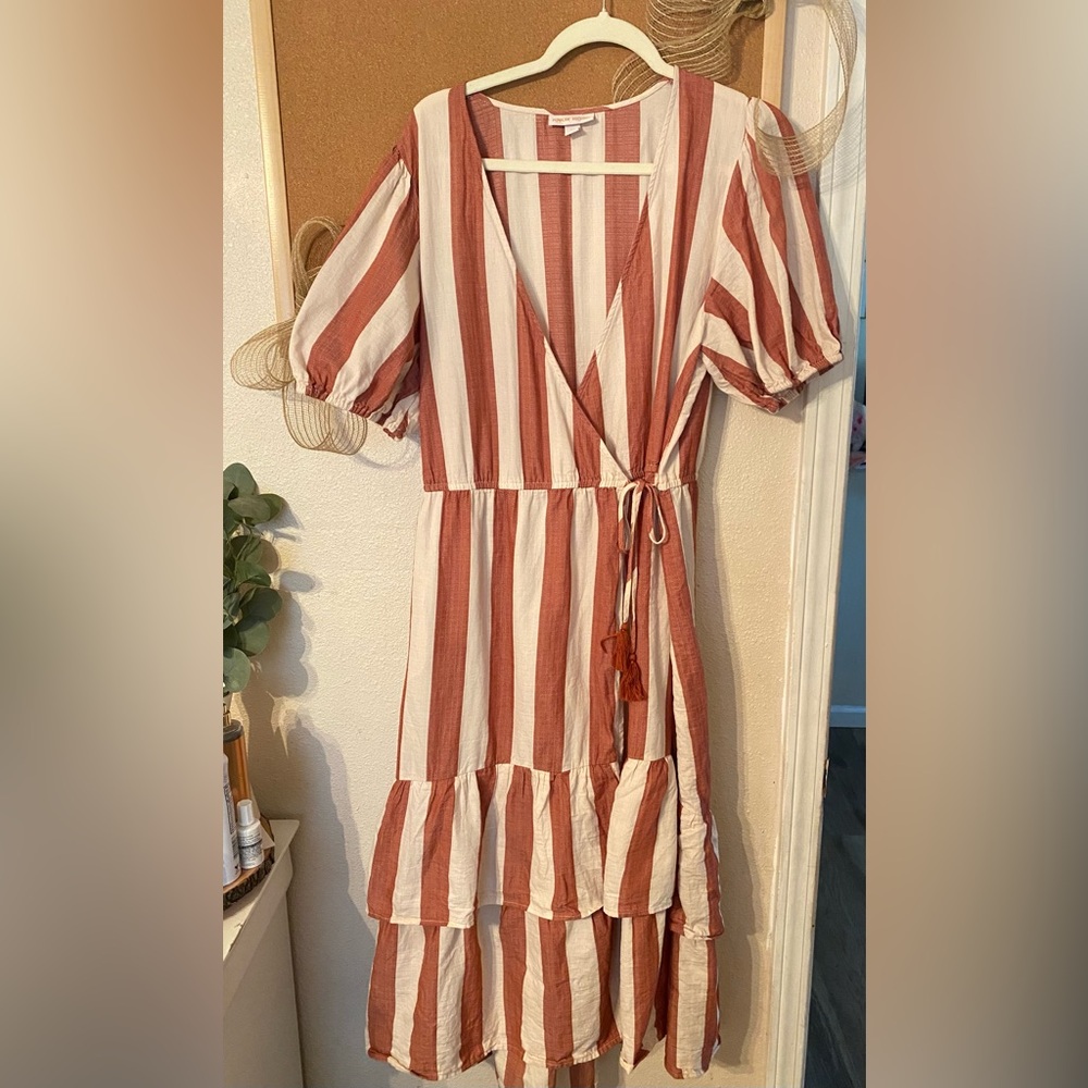 SOLD Cute Wrap Dress